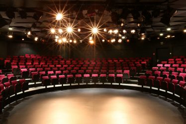 Contra-Kreis-Theater-auditorium-kleiner